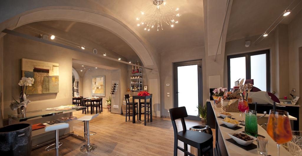 알바 Vinoteca La Sacrestia B&B 외부 사진
